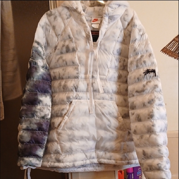 Insulated,Nike Stussy, Women's Blue and White Puffer Pull Over Jacket Sz.L - Picture 13 of 15